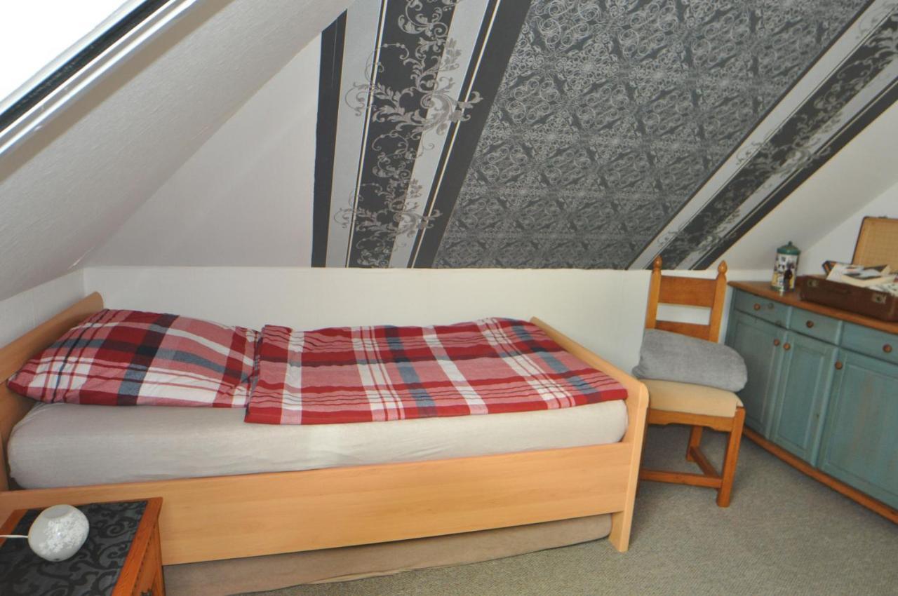 Ferienwohnung Barth 65346 Moormerland エクステリア 写真